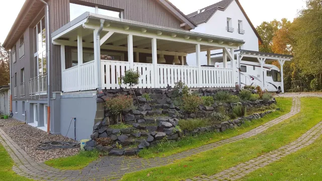 Projektfoto Carport, Vordach oder Terrassenüberdachung (21)