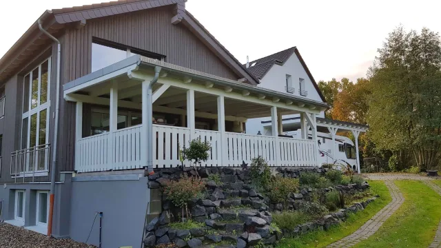 Projektfoto Carport, Vordach oder Terrassenüberdachung (22)