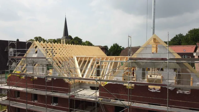 Projektfoto Dach und Dachstuhl (8)